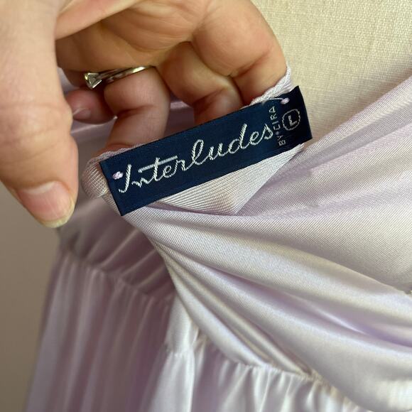 Vintage Interludes Light Lilac Purple Lace Nylon Full Sweep Night Gown Size L - Picture 7 of 11